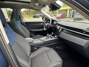 Car image 33