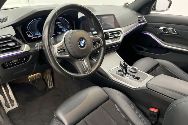 BMW 330 e M Sport 216 kW image number 11