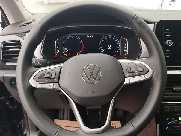 Volkswagen T-Cross TSI 70 kW image number 12