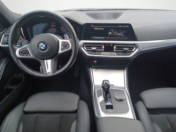 BMW 330 Touring M Sport 185 kW image number 12