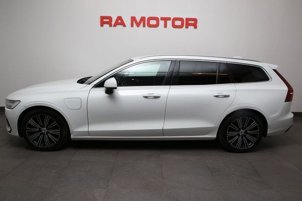 Volvo V60 T6 Recharge AWD 250 kW image number 3