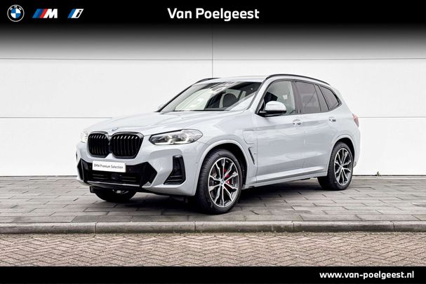 BMW X3 xDrive30e 215 kW image number 1