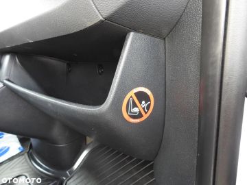 Car image 39
