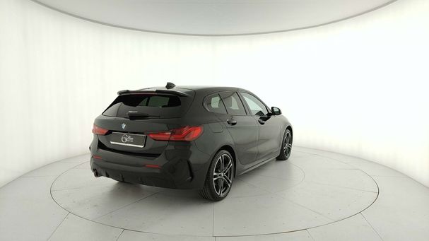 BMW 116i M Sport 80 kW image number 3