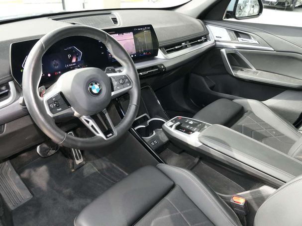 BMW X1 sDrive18i 100 kW image number 4