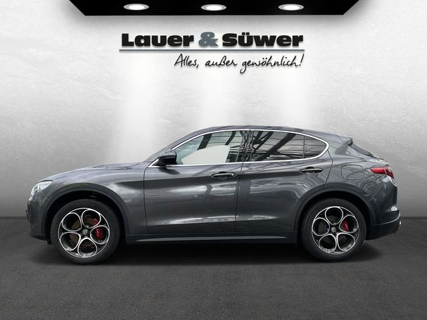 Alfa Romeo Stelvio 2.0 Turbo Lusso 147 kW image number 4