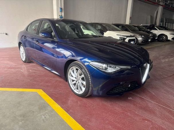 Alfa Romeo Giulia 2.0 Turbo AT8 Super 148 kW image number 2