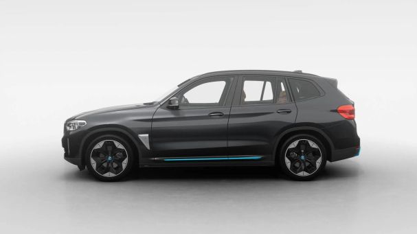 BMW iX3 210 kW image number 3