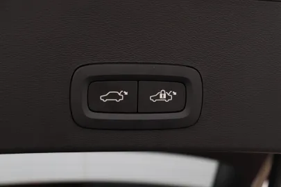 Car image 49