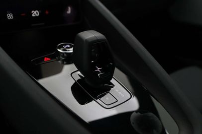 Car image 31