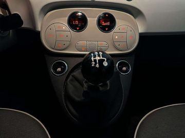 Car image 14