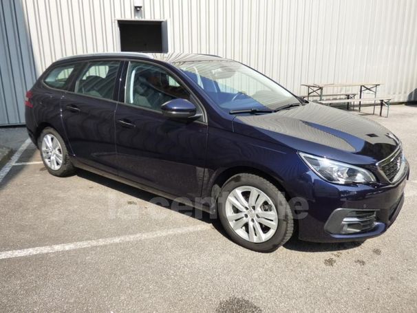 Peugeot 308 SW BlueHDi 130 S&S 96 kW image number 2