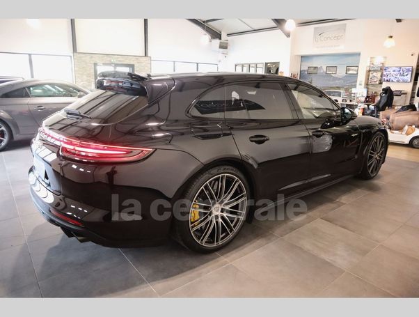 Porsche Panamera Turbo S Sport Turismo E-Hybrid 500 kW image number 3