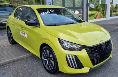 Car image 29