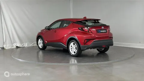 Car image 4