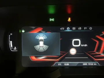 Car image 33