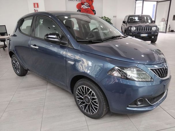 Lancia Ypsilon 51 kW image number 2