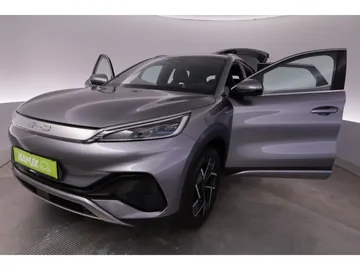 Car image 23