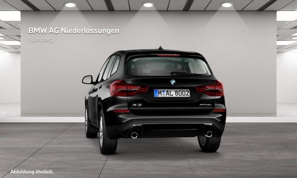 BMW X3 xDrive20i 135 kW image number 3