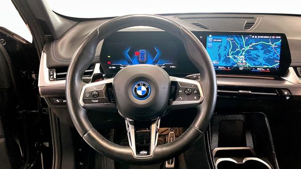 BMW iX1 xDrive30 M Sport 230 kW image number 13