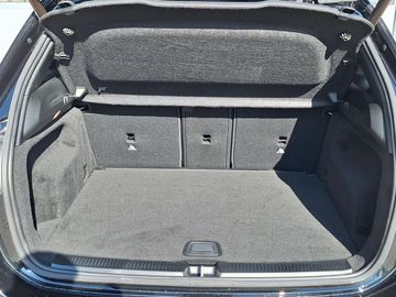 Car image 37