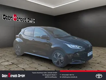 Car image 2