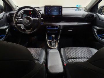 Car image 15