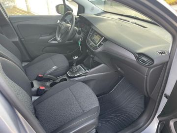 Car image 15