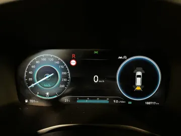 Car image 39
