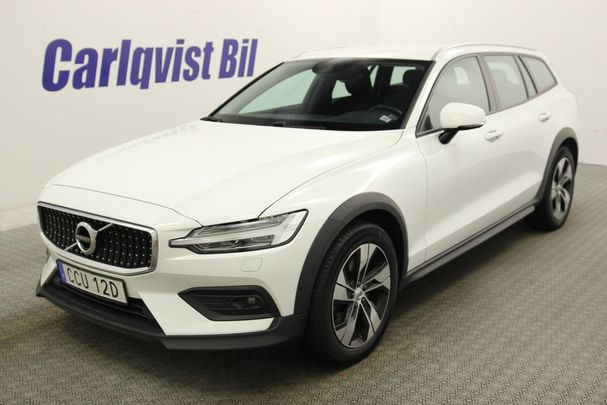 Volvo V60 Cross Country D4 AWD Momentum 140 kW image number 1