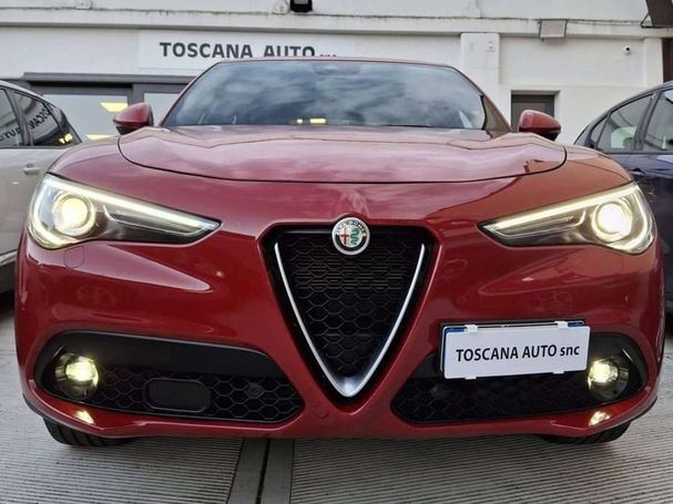 Alfa Romeo Stelvio 2.2 Q4 140 kW image number 2