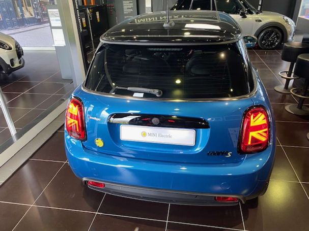 Mini Cooper SE Mini Premium 137 kW image number 3