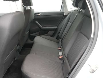 Car image 35