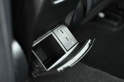 Car image 45