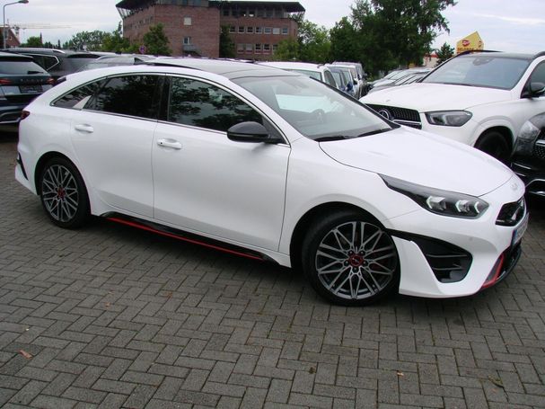 Kia ProCeed GT 150 kW image number 7