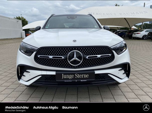 Mercedes-Benz GLC 300 e AMG 230 kW image number 8