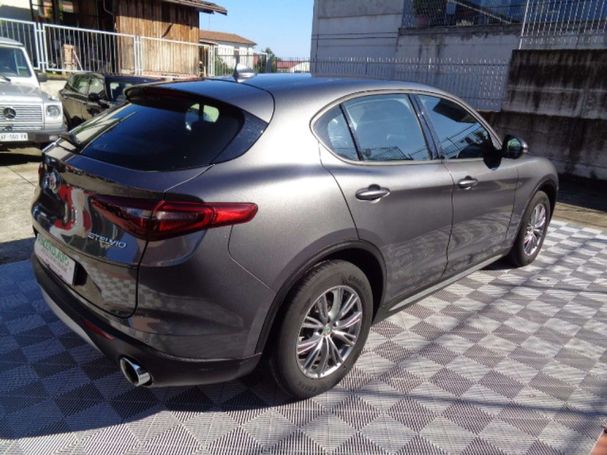 Alfa Romeo Stelvio 2.2 Diesel AT8 Q4 140 kW image number 6