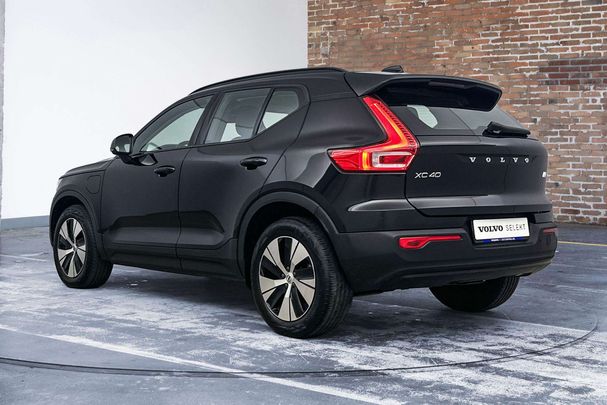 Volvo XC40 R Recharge T4 Design Expression 155 kW image number 8