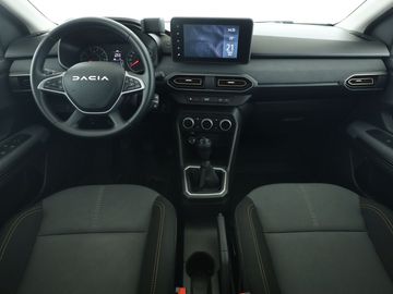 Car image 11