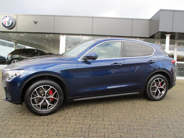 Alfa Romeo Stelvio 2.2 Diesel Q4 140 kW image number 8