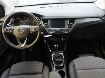 Car image 13