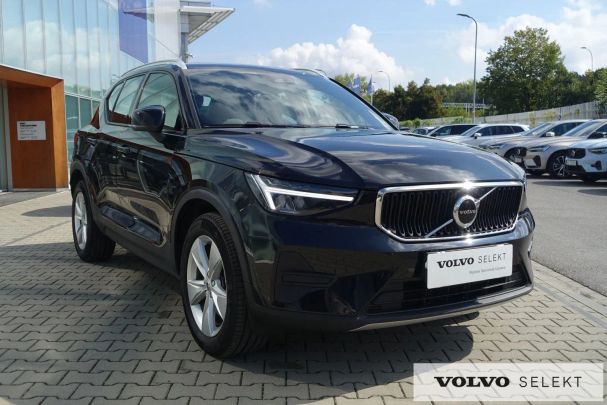 Volvo XC40 AWD 145 kW image number 2