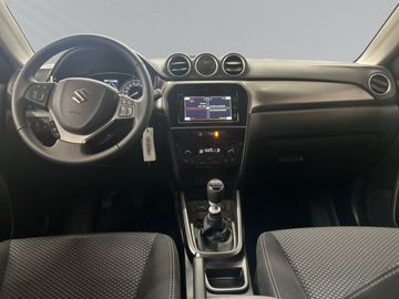 Car image 10