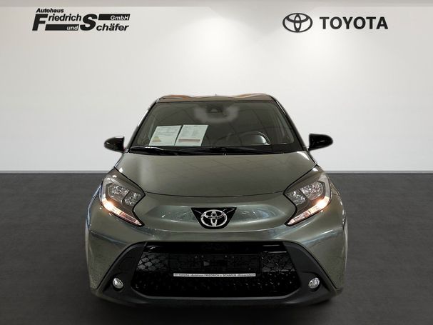 Toyota Aygo X 53 kW image number 5