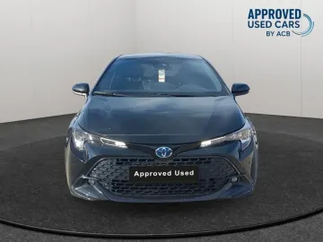 Car image 3