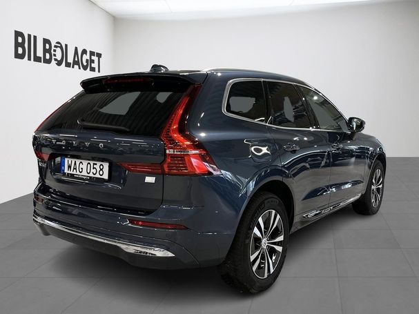 Volvo XC60 T6 Recharge AWD 261 kW image number 4