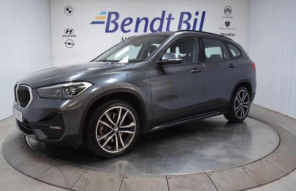 BMW X1 25e xDrive 163 kW image number 1