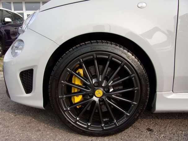 Abarth 595 Competizione 1.4 T-Jet 180 132 kW image number 8