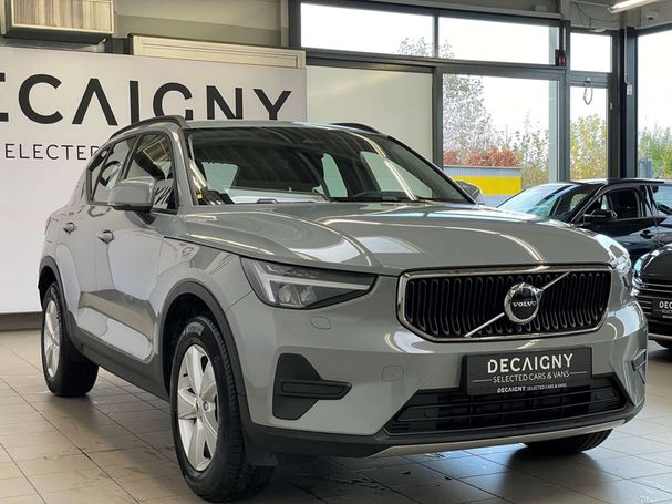 Volvo XC40 B3 120 kW image number 3