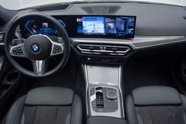 BMW 320d Touring xDrive M Sport 140 kW image number 16